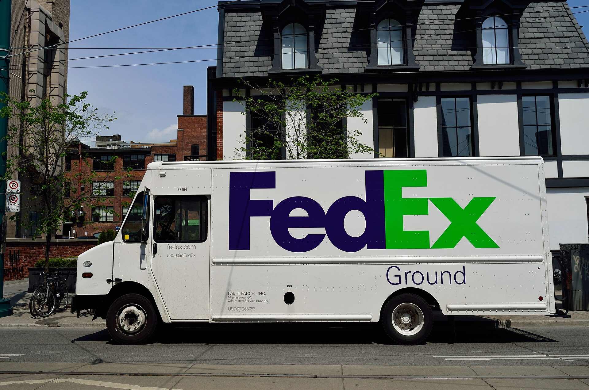FedEx delivery truck